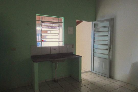 Cozinha de casa para alugar com 1 quarto, 50m² em Novo Osasco, Osasco