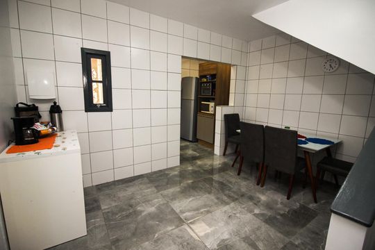 Sala de Jantar de casa à venda com 2 quartos, 210m² em Aberta dos Morros, Porto Alegre