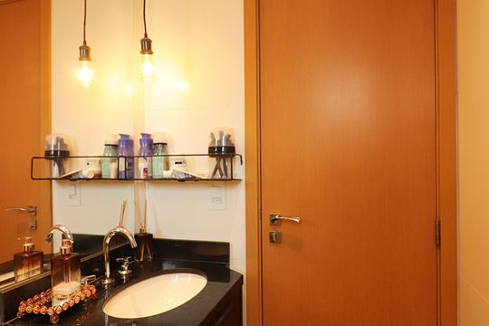 Banheiro Social de apartamento à venda com 2 quartos, 52m² em Santa Terezinha, São Bernardo do Campo