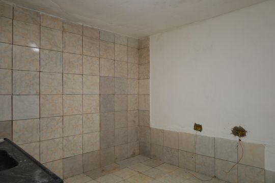 Cozinha de casa para alugar com 1 quarto, 30m² em Cidade Líder, São Paulo