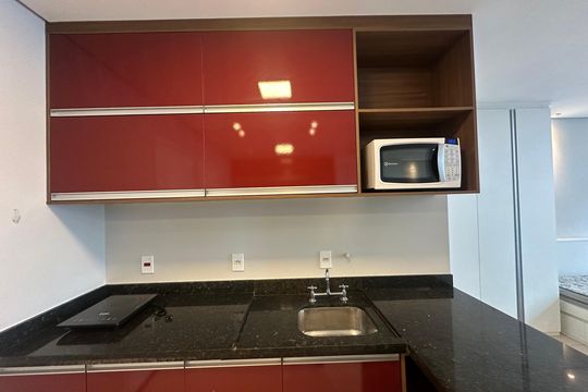 Cozinha de apartamento para alugar com 1 quarto, 26m² em Bethaville I, Barueri