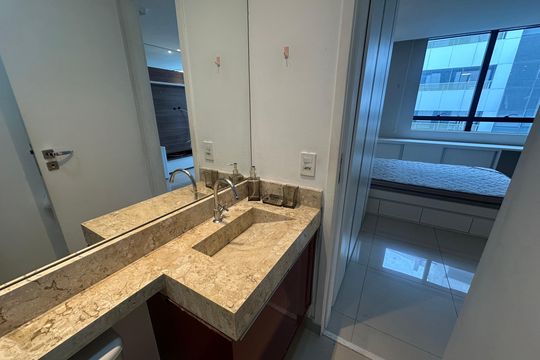 Banheiro de apartamento para alugar com 1 quarto, 26m² em Bethaville I, Barueri