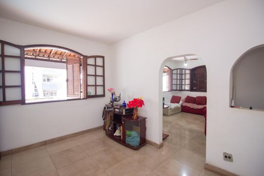 Sala de Jantar de casa à venda com 3 quartos, 296m² em Fonte Grande, Contagem