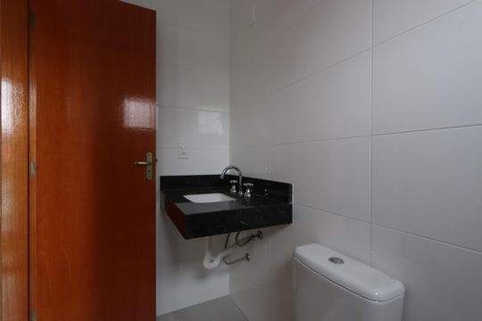 Banheiro da Suíte de casa à venda com 3 quartos, 107m² em Vila Lucia, São Paulo