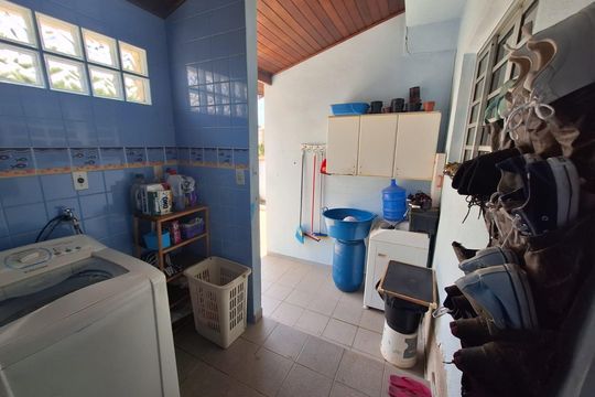 Casa à venda com 4 quartos, 255m² em Torres de São José, Jundiaí