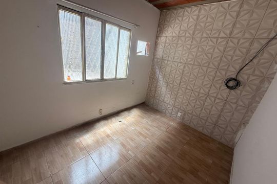 Casa à venda com 2 quartos, 95m² em Taquara, Rio de Janeiro