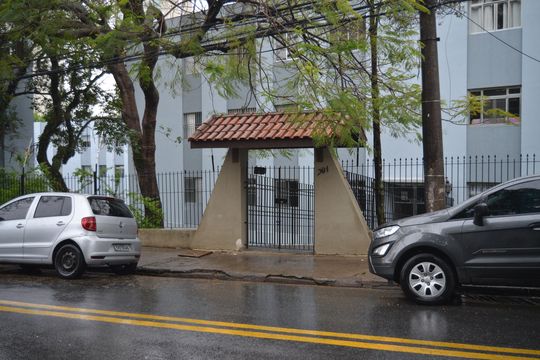 Fachada do Prédio de apartamento para alugar com 2 quartos, 60m² em Vila Valparaíso, Santo André