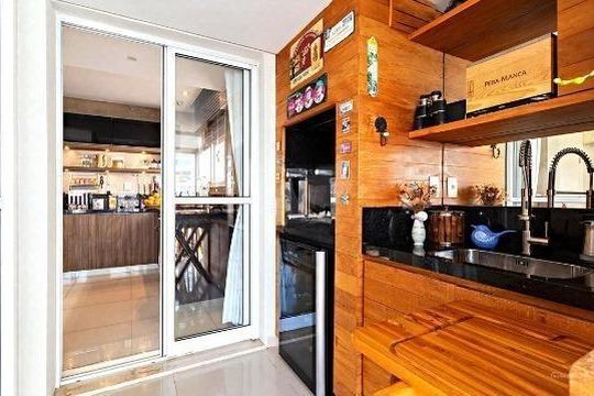 Apartamento à venda com 3 quartos, 132m² em Vila Olímpia, São Paulo