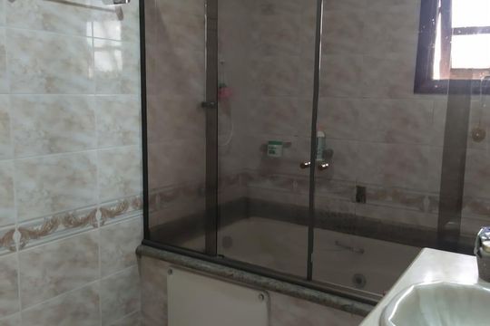 Casa à venda com 3 quartos, 153m² em Vila Curuçá, Santo André