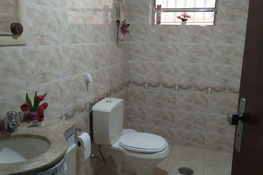 Casa à venda com 3 quartos, 153m² em Vila Curuçá, Santo André