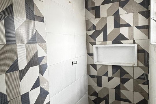 Casa 1 - Banheiro de casa à venda com 6 quartos, 210m² em Parque das Nações, Santo André