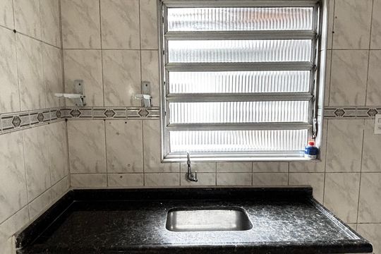 Casa 2 - Cozinha de casa à venda com 6 quartos, 210m² em Parque das Nações, Santo André