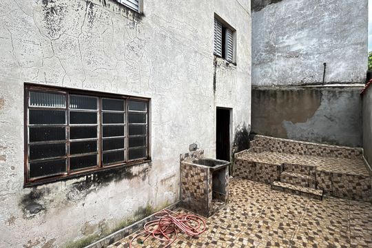 Casa 3 - Quintal de casa à venda com 6 quartos, 210m² em Parque das Nações, Santo André