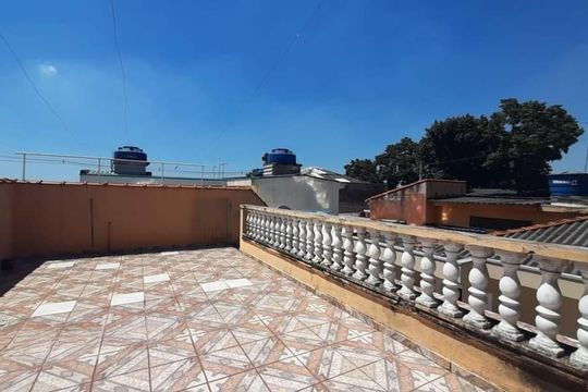 Casa à venda com 2 quartos, 250m² em Jardim das Maravilhas, Santo André