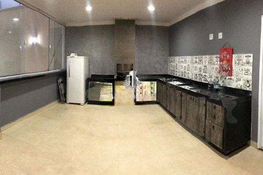 Casa à venda com 4 quartos, 226m² em Jardim Ipaussurama, Campinas