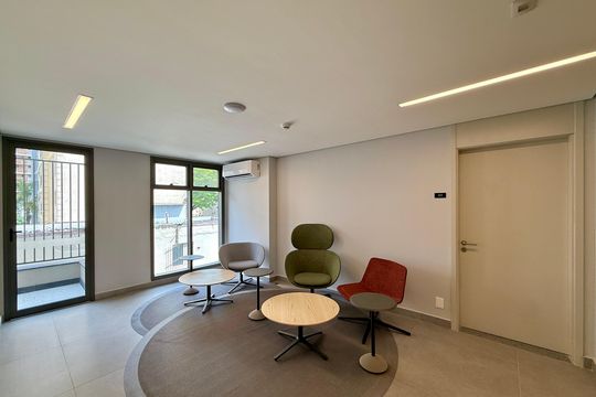 Área comum de kitnet/studio para alugar com 1 quarto, 27m² em Cidade Monções, São Paulo