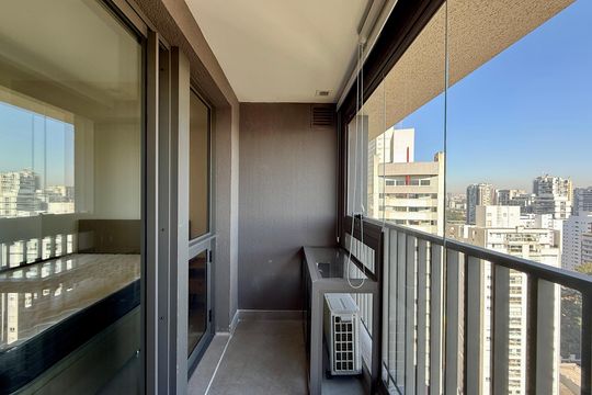 Sacada de kitnet/studio para alugar com 1 quarto, 27m² em Cidade Monções, São Paulo