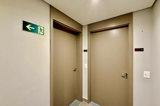 Hall Apartamento  de kitnet/studio para alugar com 1 quarto, 27m² em Cidade Monções, São Paulo