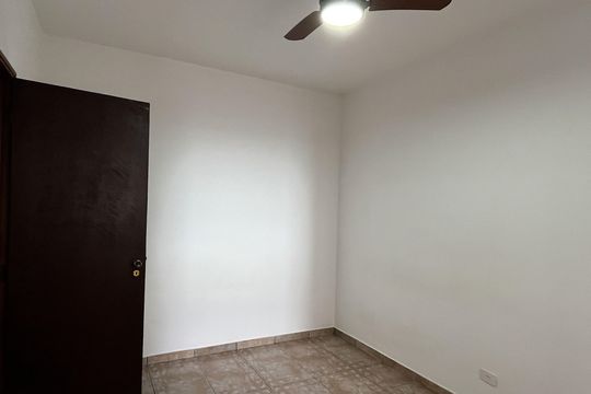 Quarto  de apartamento para alugar com 1 quarto, 47m² em Ponta da Praia, Santos