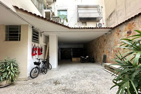 Área comum de apartamento à venda com 3 quartos, 249m² em Copacabana, Rio de Janeiro