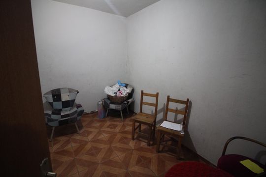 Quarto 1 Casa 2 de casa à venda com 5 quartos, 120m² em Santa Maria, Belo Horizonte
