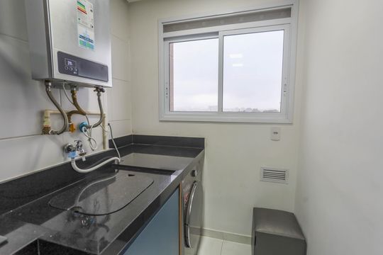 Área de serviço de apartamento à venda com 2 quartos, 45m² em Piraporinha, Diadema