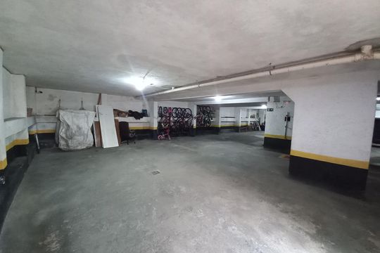 Garagem de apartamento para alugar com 3 quartos, 150m² em Itararé, São Vicente