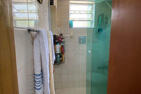 Banheiro de apartamento à venda com 2 quartos, 57m² em Artur Alvim, São Paulo