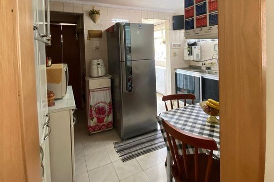 Cozinha de apartamento à venda com 2 quartos, 57m² em Artur Alvim, São Paulo