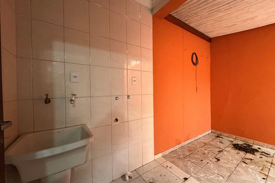 Lavanderia de casa para alugar com 2 quartos, 75m² em Vila Curuçá, Santo André