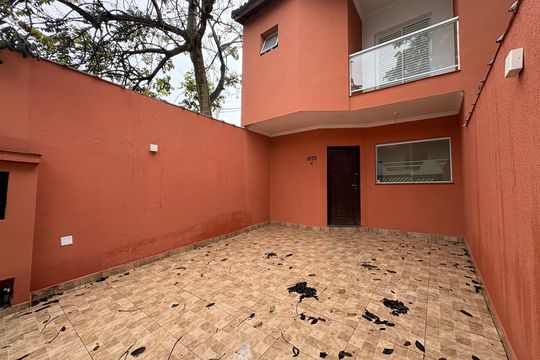 Garagem de casa para alugar com 2 quartos, 75m² em Vila Curuçá, Santo André