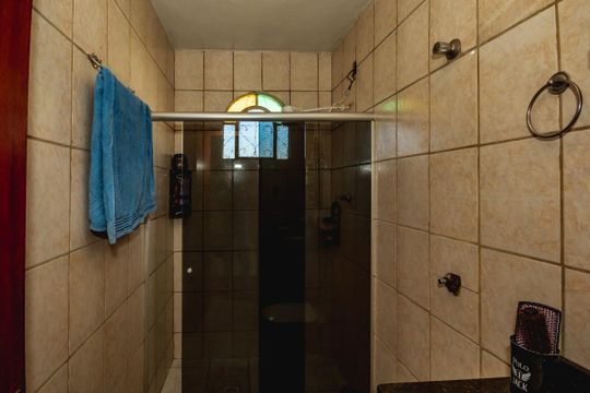Casa à venda com 4 quartos, 160m² em Planalto, Belo Horizonte