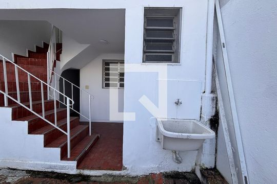 Área de Serviço de casa para alugar com 3 quartos, 217m² em Mirandópolis, São Paulo
