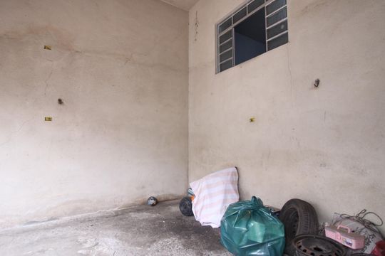 Casa à venda com 2 quartos, 124m² em Jardim Paraguacu, São Paulo