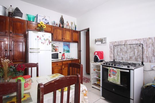 Casa à venda com 2 quartos, 124m² em Jardim Paraguacu, São Paulo