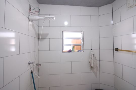 Casa à venda com 2 quartos, 124m² em Jardim Paraguacu, São Paulo