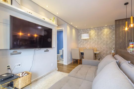 Sala de apartamento à venda com 2 quartos, 56m² em Bela Vista, Osasco
