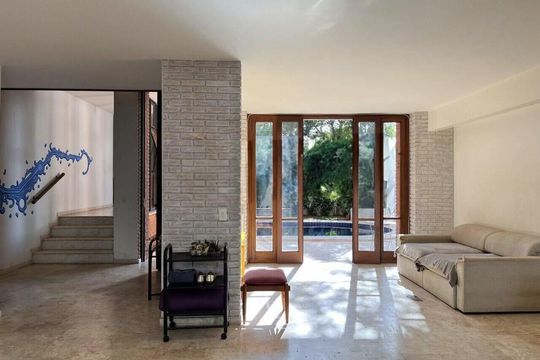 Casa à venda com 7 quartos, 376m² em Alto de Pinheiros, São Paulo