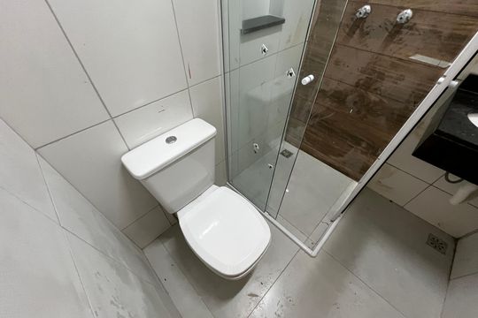 Banheiro Social de apartamento para alugar com 1 quarto, 28m² em Santana, São Paulo