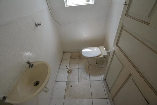 Casa à venda com 2 quartos, 200m² em Jardim Trussardi, São Paulo