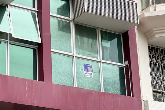 Placa de kitnet/studio à venda com 1 quarto, 40m² em Centro, Rio de Janeiro