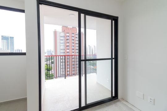 Sacada da Sala de apartamento para alugar com 2 quartos, 36m² em Barra Funda, São Paulo