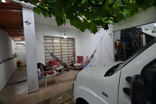 Garagem de casa à venda com 5 quartos, 400m² em Ipiranga, Belo Horizonte
