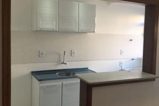 Cozinha de apartamento à venda com 1 quarto, 49m² em Jardim Dona Leopoldina, Porto Alegre