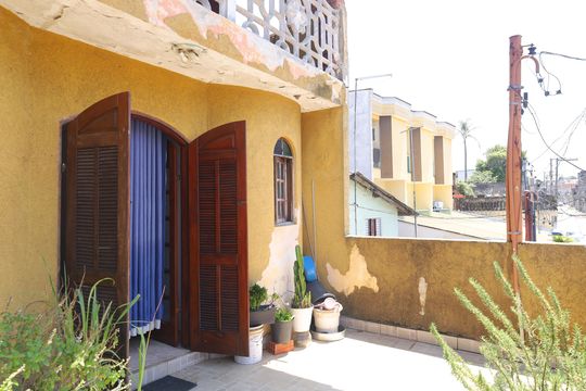 Varanda de casa à venda com 3 quartos, 168m² em Jardim Lideranca, São Paulo