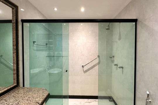 Suíte de apartamento à venda com 4 quartos, 296m² em Copacabana, Rio de Janeiro