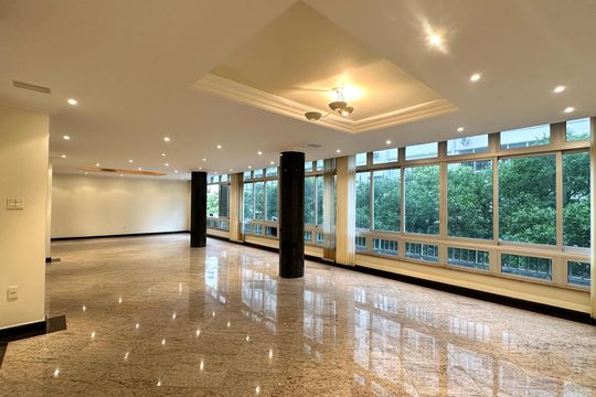 Apartamento à venda com 4 quartos, 296m² em Copacabana, Rio de Janeiro