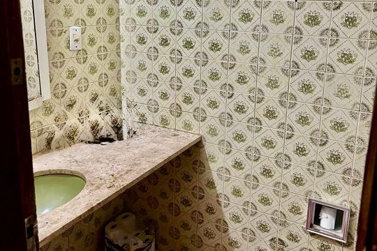 Banheiro de apartamento à venda com 4 quartos, 390m² em Santa Lúcia, Belo Horizonte