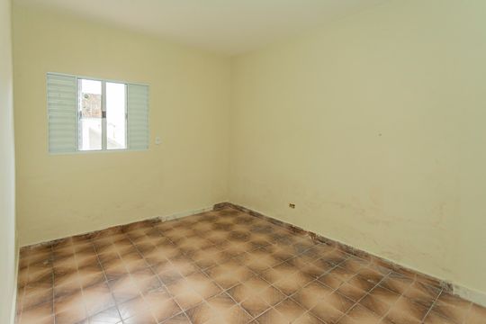 Quarto de casa para alugar com 1 quarto, 50m² em Jurubatuba, São Paulo