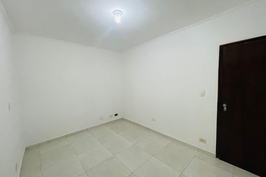 Quarto 1 de casa para alugar com 3 quartos, 130m² em Vila Augusta, Guarulhos
